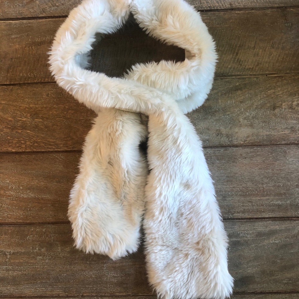 Faux Fur Scarf